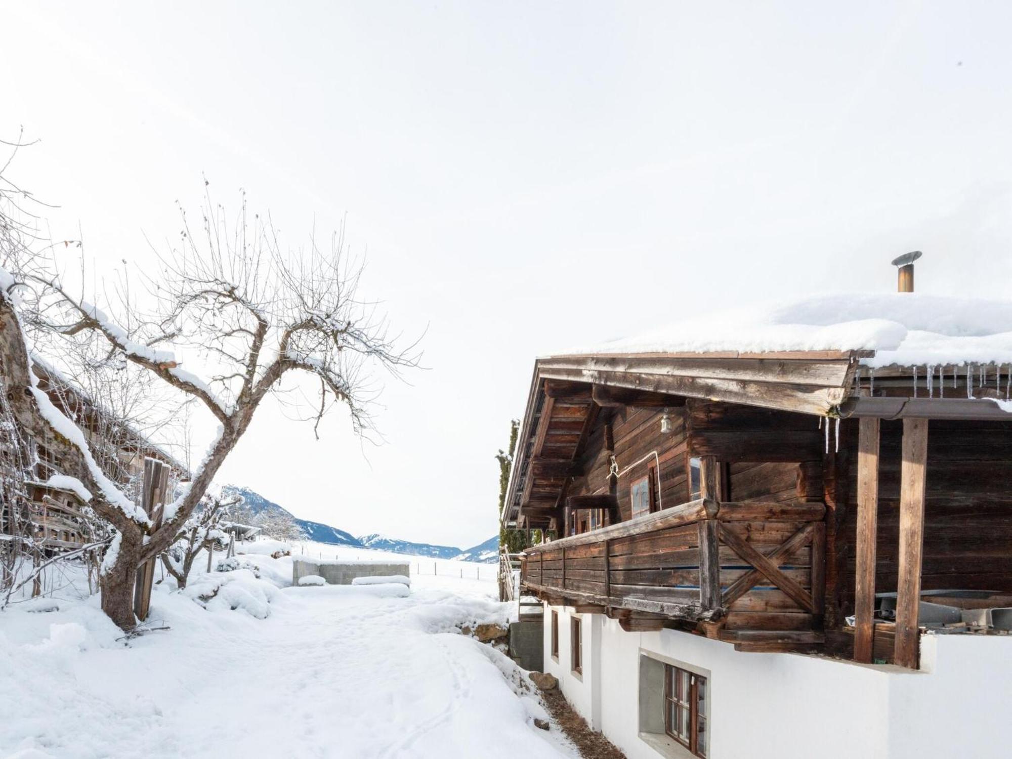 Rustic Farmhouse With Sauna In Bramberg Нойкирхен-ам-Гросфенедигер Экстерьер фото