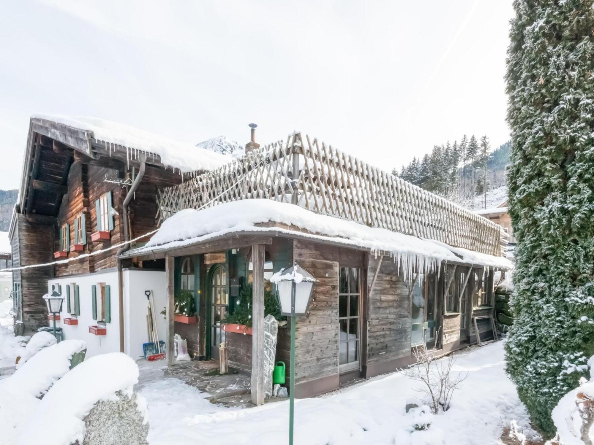Rustic Farmhouse With Sauna In Bramberg Нойкирхен-ам-Гросфенедигер Экстерьер фото